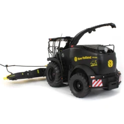 1/32 Limited Edition New Holland FR920 Yellow Bull Forage Harvester