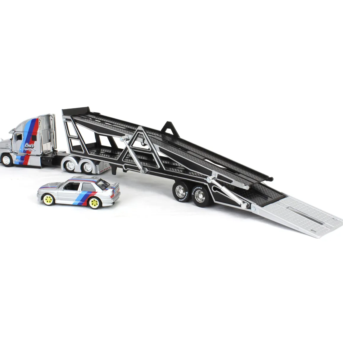 1/64 Mack Anthem Car Carrier with 1988 BMW 3 Series M3, Silver, Maisto