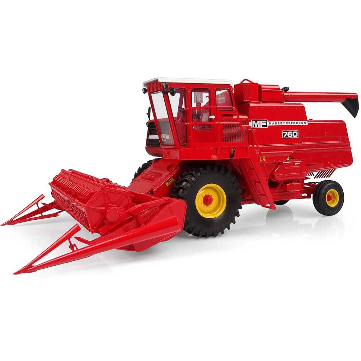 1/32 Massey Ferguson 760 Combine with Grain Head