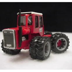 1/64 Massey Ferguson 1500 4WD with Duals, 2004 National Farm Toy Show