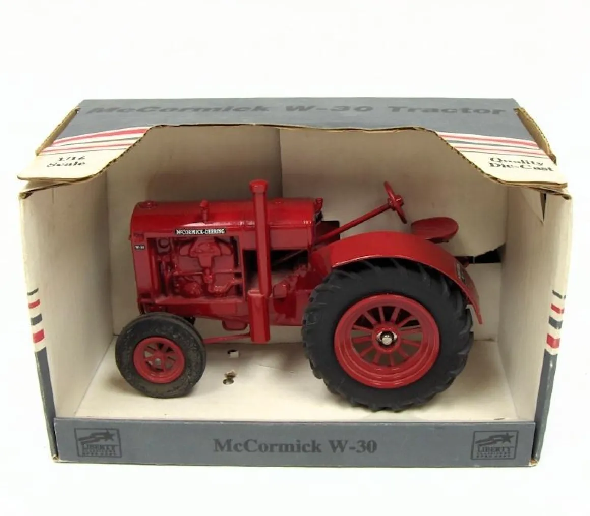 1/16 McCormick W-30 with Wheatland Fenders & Rubber Tires by SpecCast