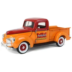 1/25 Minneapolis Moline 1940 Ford Pickup Truck