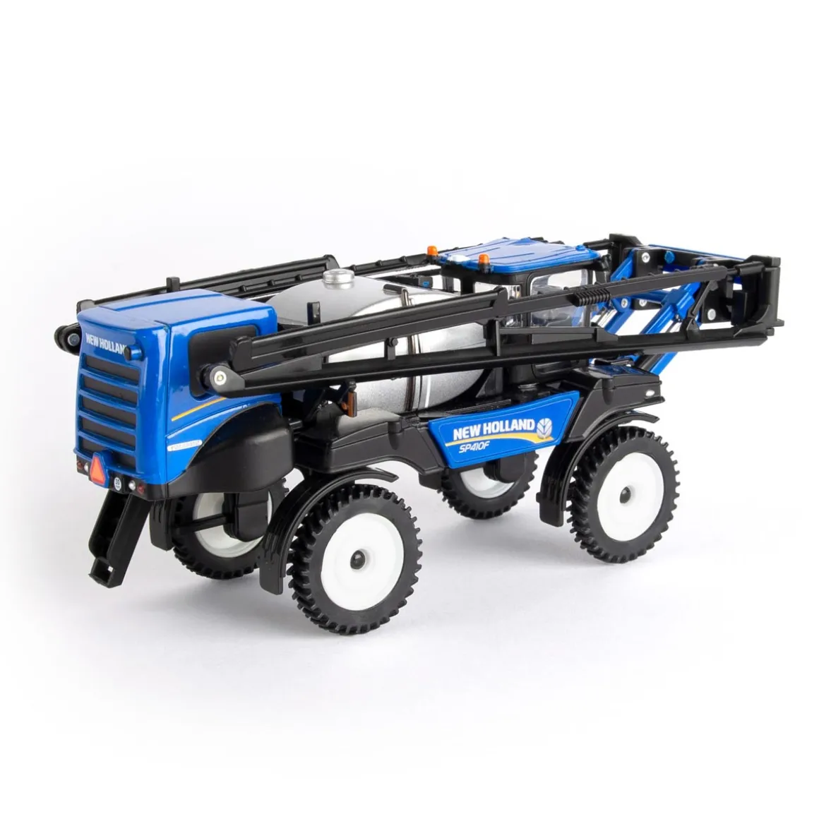 1/64 New Holland SP410F Self-Propelled Sprayer