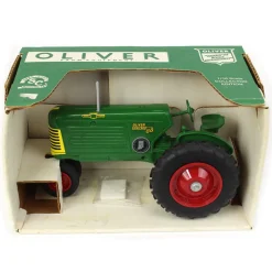 1/16 Oliver Row Crop 88, 1992 White Show Edition