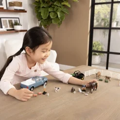 1/32 30-Piece Veterinarian Set with John Deere Gator