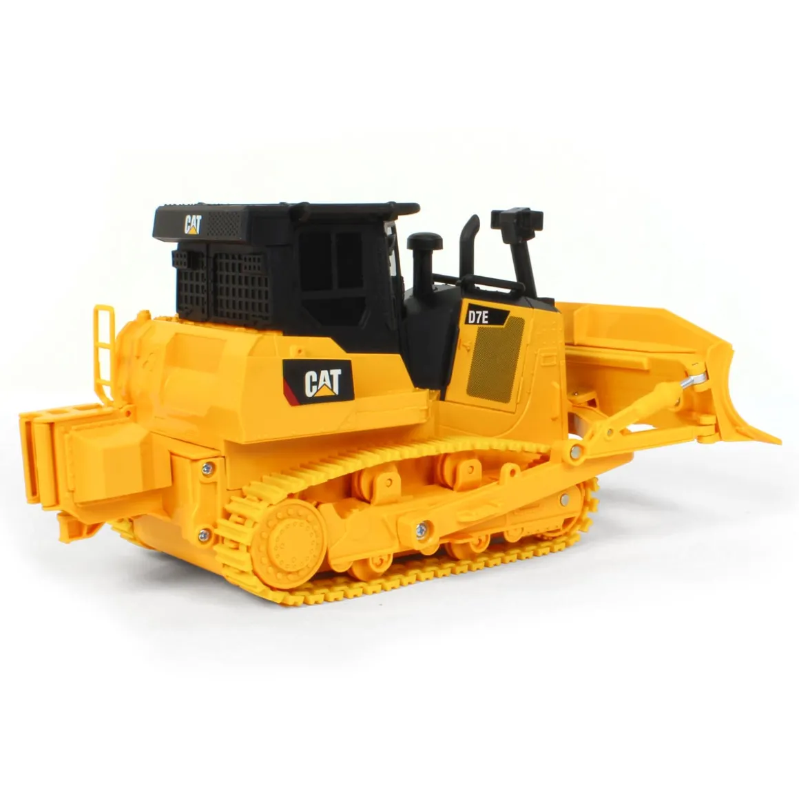 1/35 Radio Control CAT D7E Track Dozer, Made of Durable Plastic