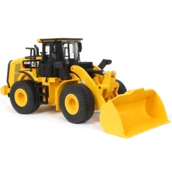 1/24 Radio Control Caterpillar 950M Wheel Loader, Made of Durable Plastic