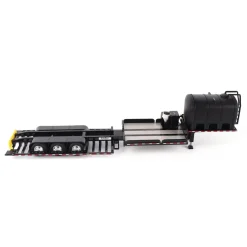 1/64 RoadRunner Manufacturing Model 4000 Sprayer Trailer