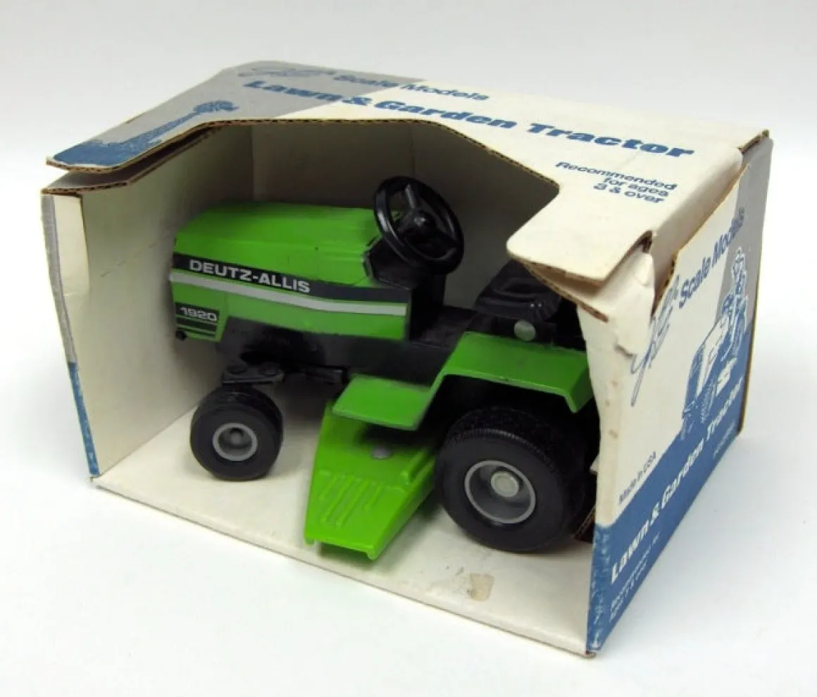 1/16 1st Edition Deutz Allis 1920 Lawn & Garden Tractor