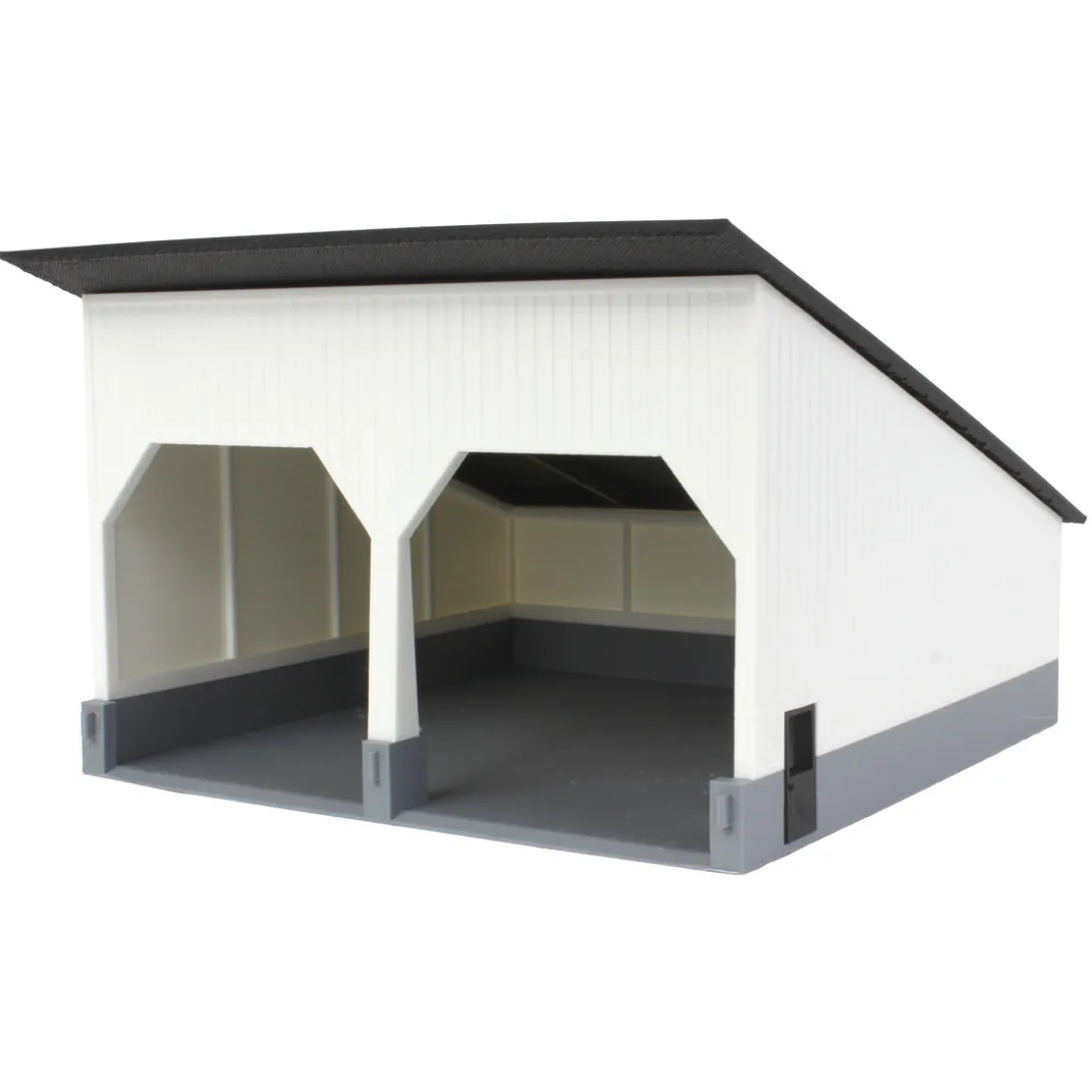 1/64 The Double Bay 40ft x 40ft Cattle Shed, Black/White, 3D Printed