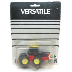 1/64 Versatile 836 4WD Designations 6 with Duals