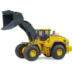 1/16 Volvo L260H Wheel Loader by Bruder