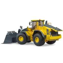 1/16 Volvo L260H Wheel Loader by Bruder
