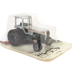 1/32 White Field Boss 185 with Duals, 1st Edition, Made in the USA