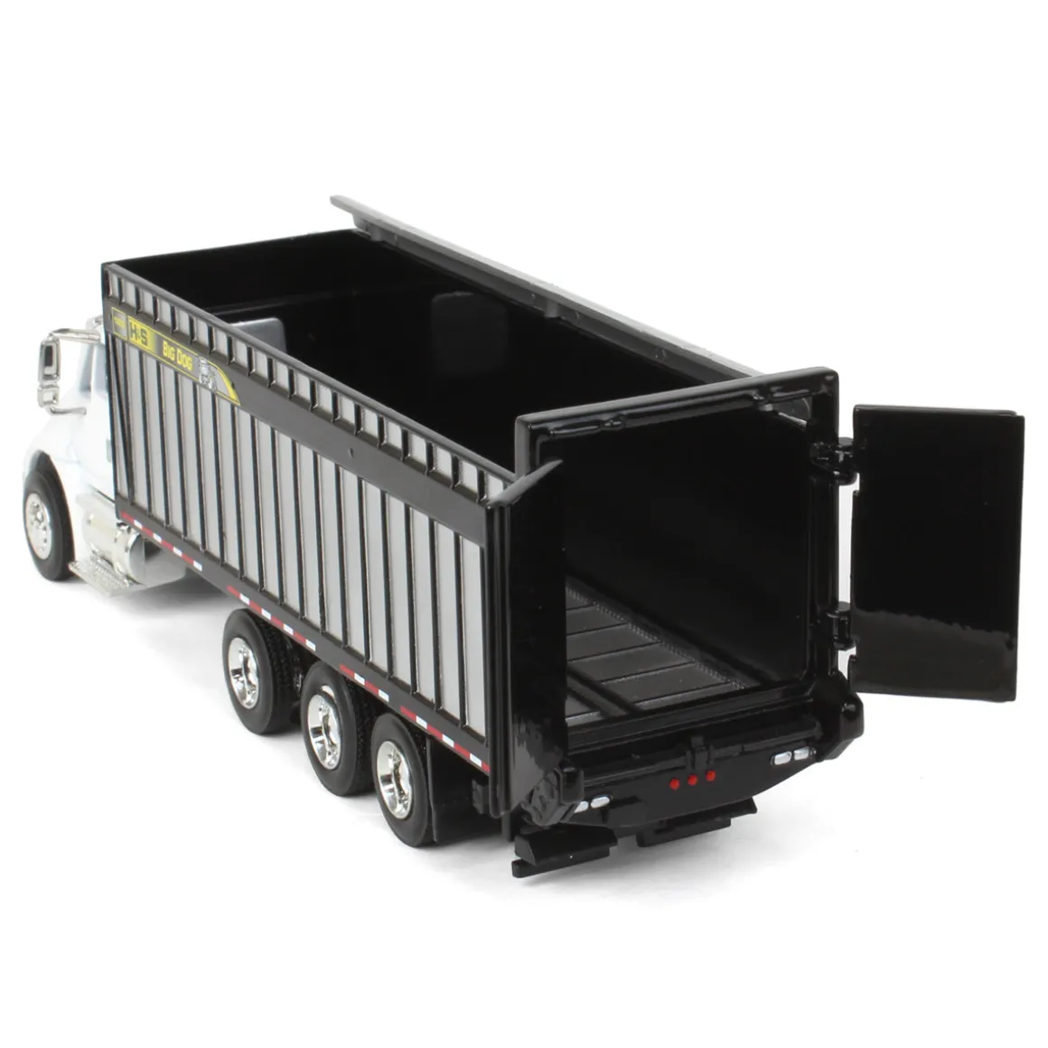 1/64 White International 8600 with H&S Big Dog 1226 Forage Box