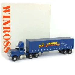 1/64 Winross Hershey Fall 1988 Semi and Box Trailer