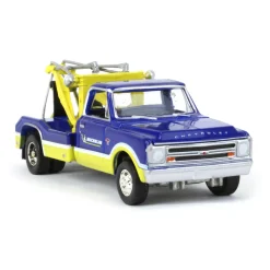(B&D) 1/64 1967 Chevrolet C-30 Wrecker, Michelin Service Center, Dually Drivers 11 - Damaged Item