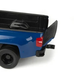 (B&D) - 1/16 ERTL Big Farm Blue Chevrolet Pickup Truck with Trailer & 6 Round Bales - Damaged Item
