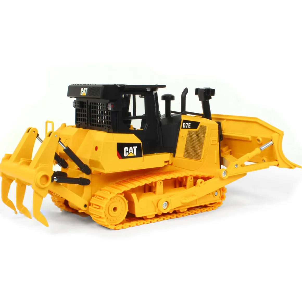 (B&D) 1/24 Radio Control Caterpillar D7E Track-Type Tractor Dozer, Made of Durable Plastic - Damaged Item