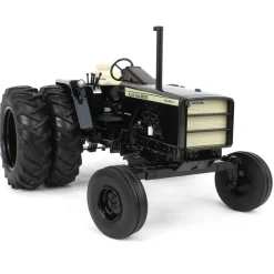 Black Chase Unit ~ 1/16 Allis Chalmers One-Ninety with Rear Duals, 2023 National Farm Toy Museum