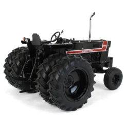 Black Chase Unit ~ 1/16 International Harvester 1066 Black Stripe with Rear Duals, ERTL Prestige Collection