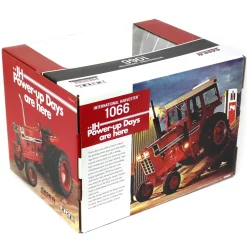 Black Chase Unit ~ 1/16 International Harvester 1066 Black Stripe with Rear Duals, ERTL Prestige Collection