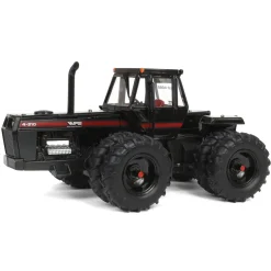 Black Chase Unit ~ 1/32 White 4-210 4WD with Duals, 2024 National Farm Toy Museum Select Series