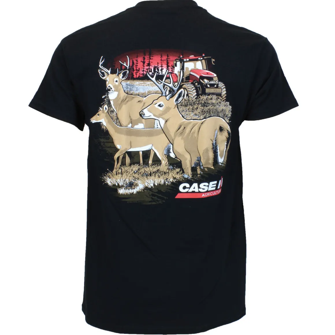 Case IH Magnum in Field Black Short Sleeve T-shirt