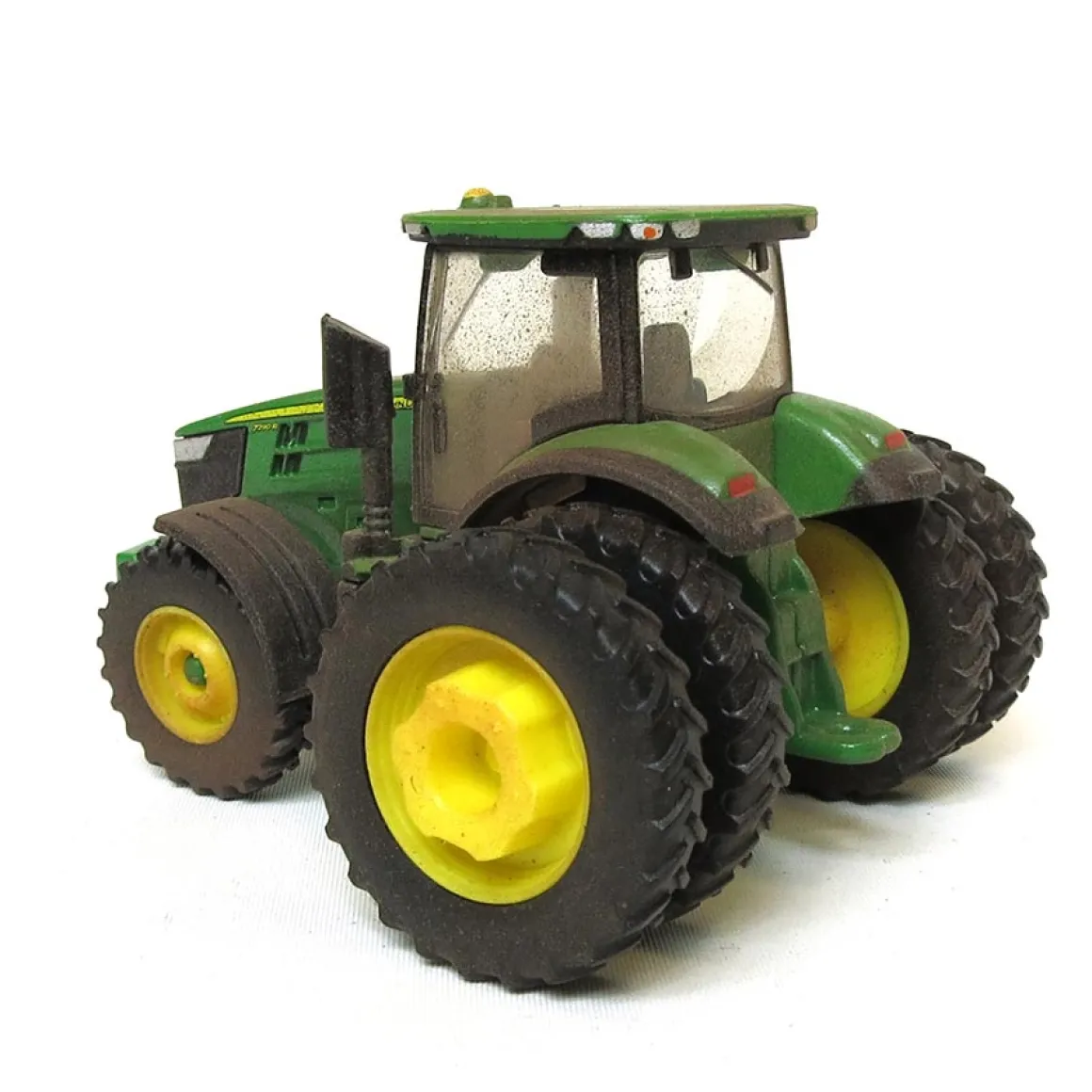 Dusty 1/64 2015 Farm Show Edition John Deere 7290R Tractor with Duals