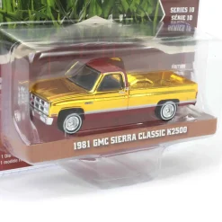 Gold Chrome Super Chase ~ 1/64 1981 GMC Sierra Classic K2500, Neutral & Dark Carmine Red Deluxe Two-Tone, Down on the Farm Series 10