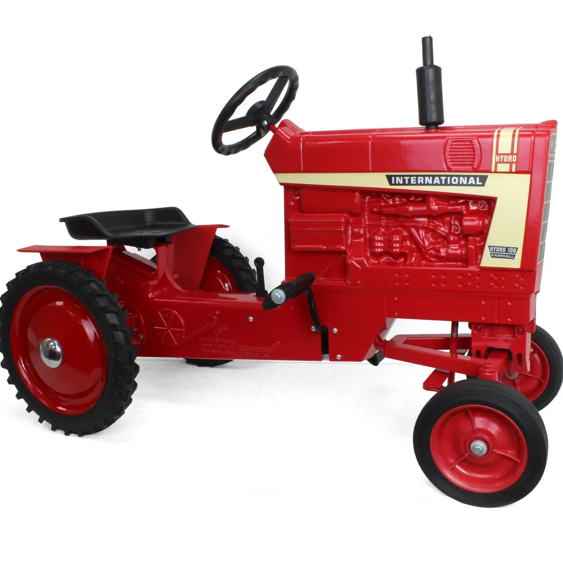 International Harvester Farmall 706 Pedal Tractor with Rear Fenders & Muffler
