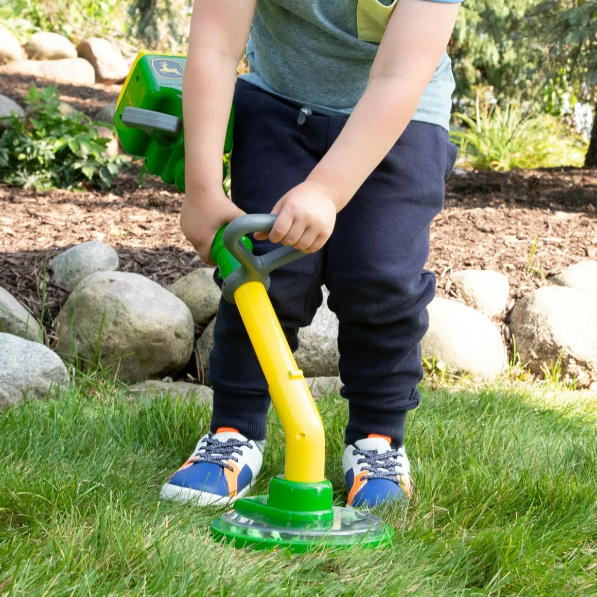 John Deere Kids Power Trimmer (No Batteries Required)