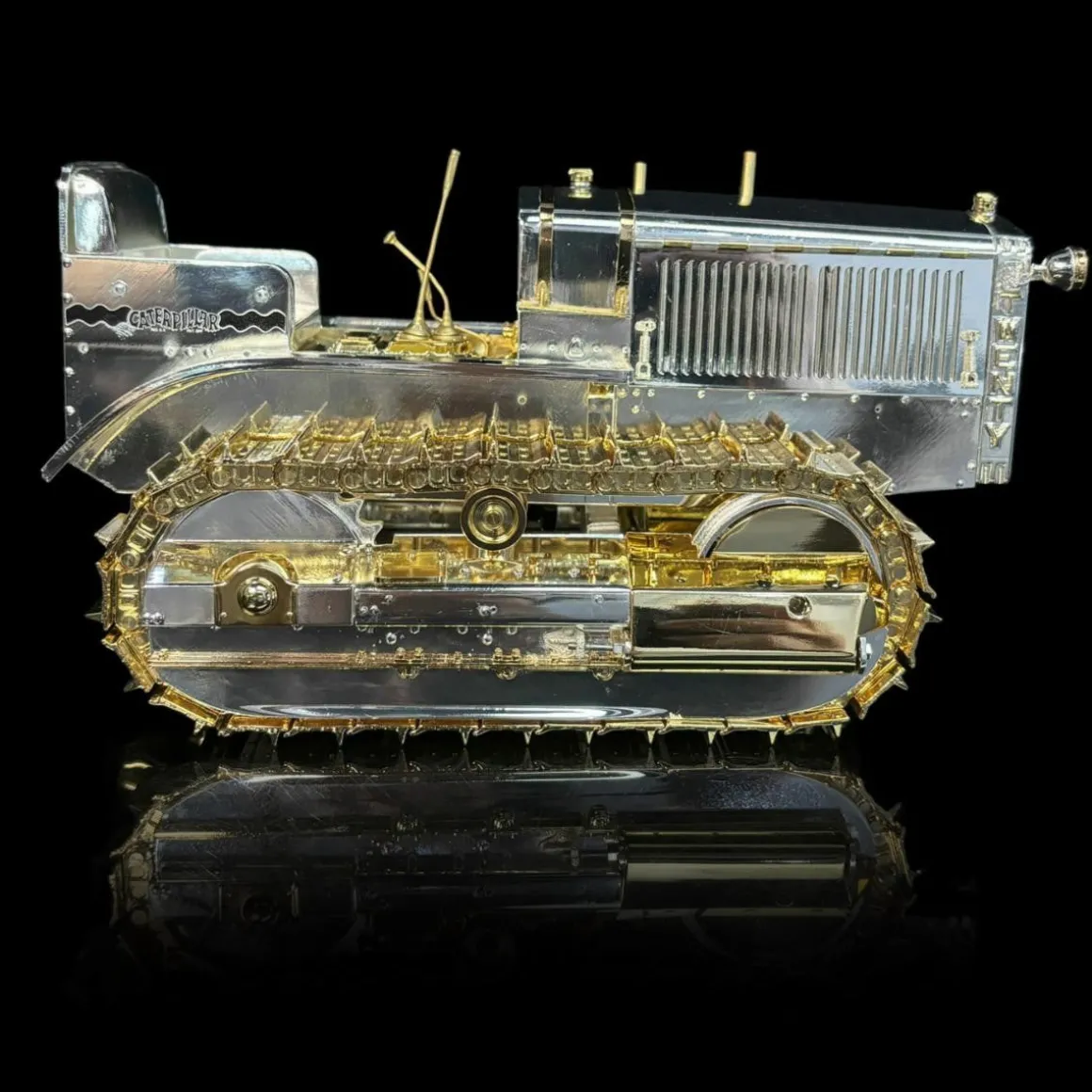 Luxury Version ~ 1/12 Caterpillar Twenty Crawler Tractor, 100th Anniversary