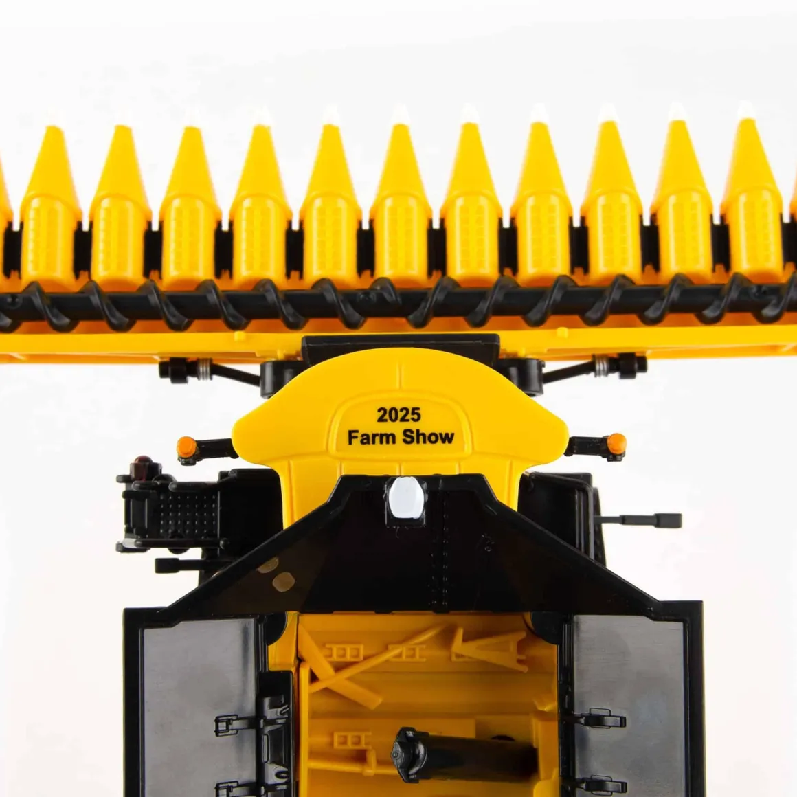 Sealed Case of 6 ~ 1/64 New Holland CR11 Tracked Combine with Corn & Draper Heads, 2025 Farm Show