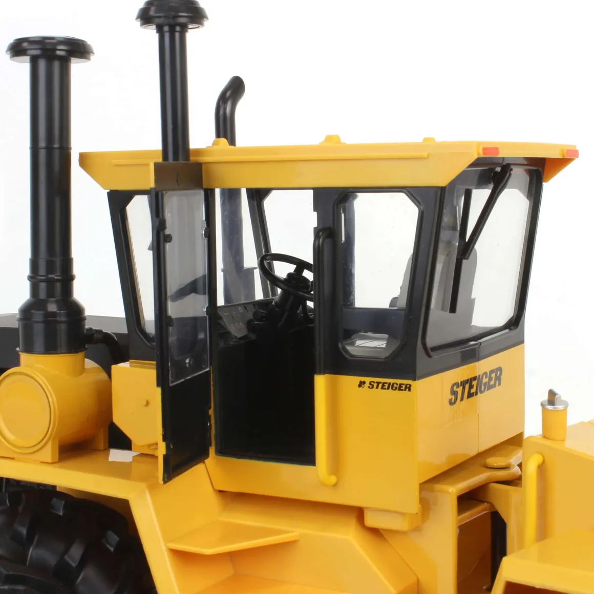 Set of 2 Steiger 4WD Tractors ~ PTA 325 "Spirit of '76" Stars & Stripes + CA325 Industrial Yellow