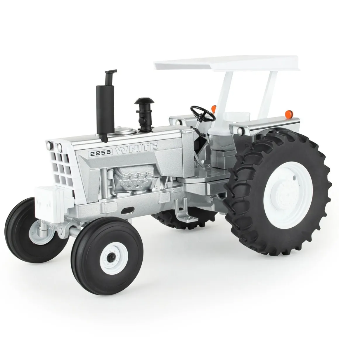Silver Chase Unit ~ 1/16 White 2255 2WD with ROPS & Canopy, ERTL Prestige Collection