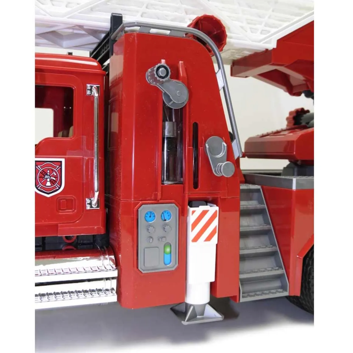 1/16th Mack Granite Fire Engine w/ Extendable Ladder & Hard Hat by Bruder